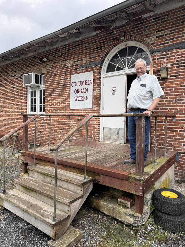 Larry Pruett of Columbia Organ Works
